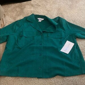 NWT! Emerald Green Button-Up Shirt